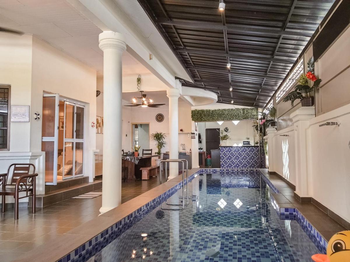 Pool Max Bath Tub Bbq Steamboat Party 5bedroom 23pax Full Airconditioned Holiday home *